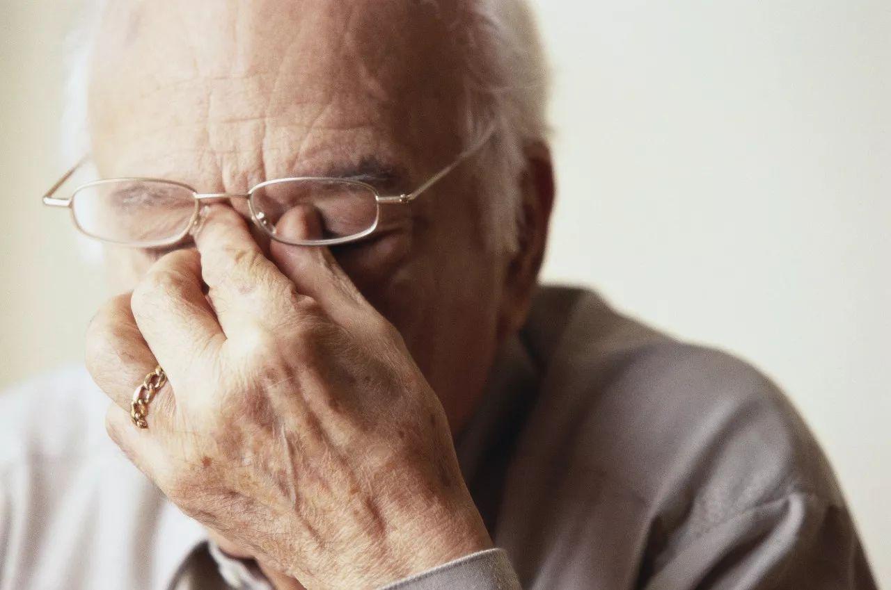 近視疊加老花眼怎么辦？美麗島多焦鏡為您支招