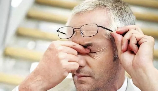 一副眼鏡用到底，加重老花！