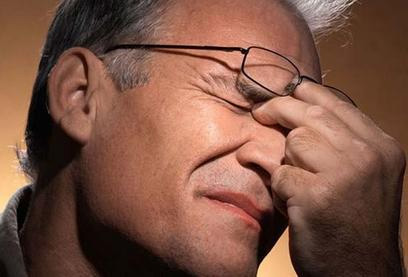 漸進(jìn)多焦老花鏡眼鏡好不好，解決老花近視請佩戴多焦老花鏡